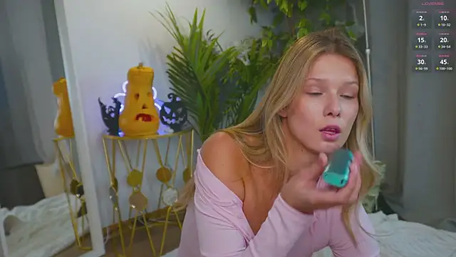  Katie Dierse online show from 10.30.25