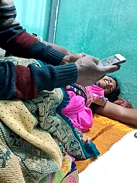 Snapshot of pujavinod chatting on 12.15.24 pujavinod online show from 12.15.24