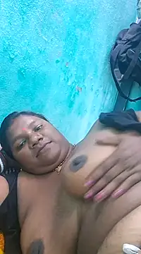 Snapshot of pujavinod chatting on 12.29.24 pujavinod online show from 12.29.24