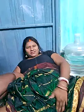 Snapshot of pujavinod chatting on 02.01.25 pujavinod online show from 02.01.25