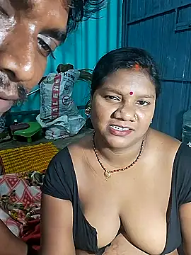 Snapshot of pujavinod chatting on 02.08.25 pujavinod online show from 02.08.25