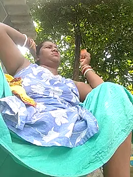 Snapshot of pujavinod chatting on 10.16.25 pujavinod online show from 10.16.25