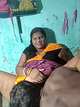 Snapshot of pujavinod chatting on 10.20.25 pujavinod online show from 10.20.25