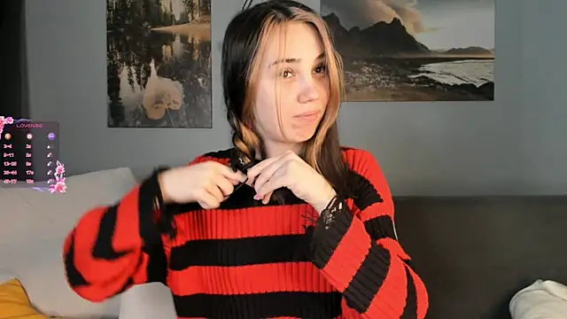 GillianDowdey online show from 12.20.24