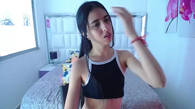 anna alvarez online show from 01.15.25