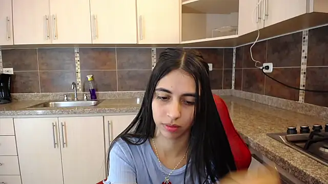 anna alvarez online show from 03.11.25