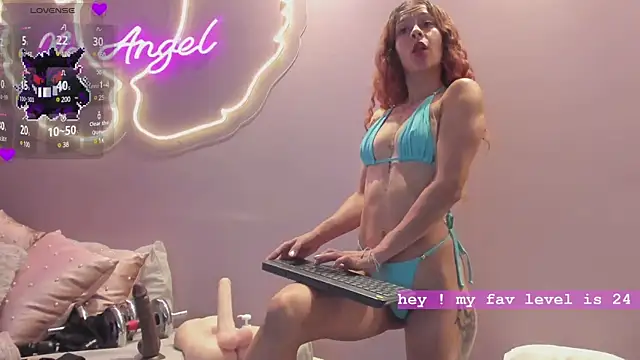 Ninna monroe  online show from 02.16.25