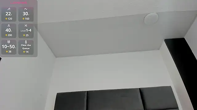 Lizz Luna online show from 02.21.25