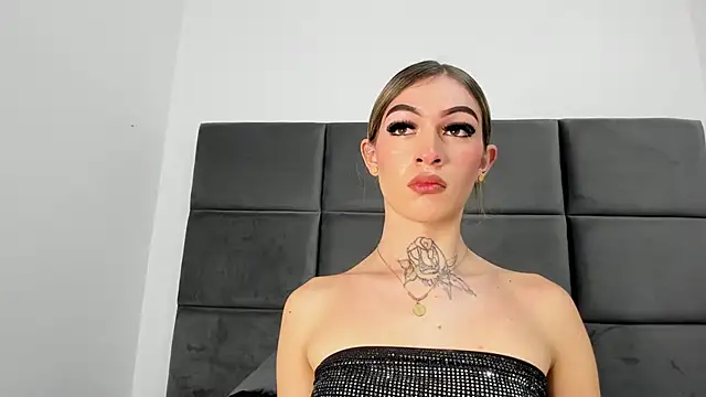 Lizz Luna online show from 09.19.25