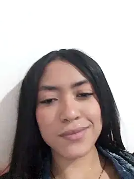 Snapshot of Buda_and_Cataleya_ chatting on 10.02.25 Buda and Cataleya  online show from 10.02.25
