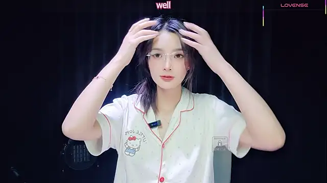 Snapshot of Youth3_ chatting on 10.26.25 Youth3 online show from 10.26.25