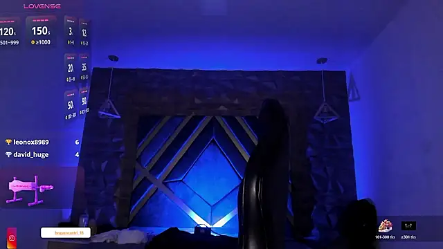 Ian Castillo  online show from 02.11.26