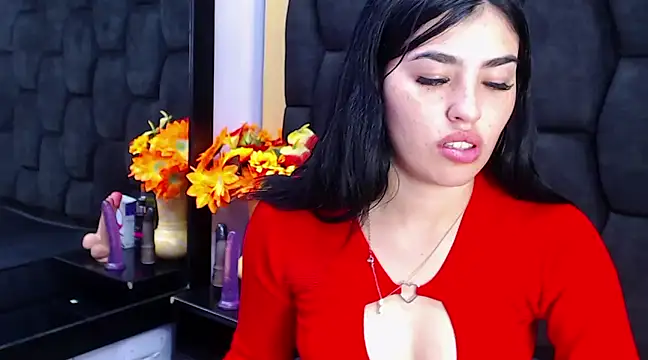 Mia Charlothe online show from 02.08.25