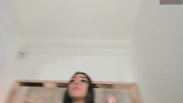 Oliviaa Evans online show from 03.12.25