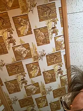 Tonybaloney1972 online show from 01.04.25