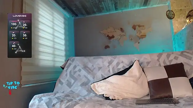 Aaron Jassell1 online show from 12.06.24