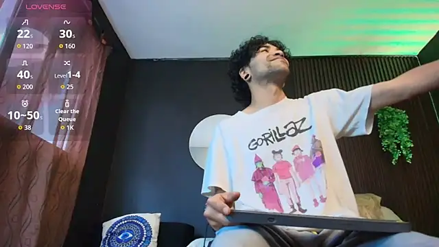 Aaron Jassell1 online show from 09.15.25