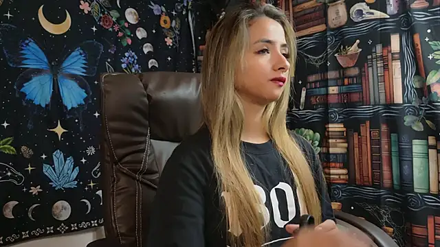 julietta   jackson online show from 12.07.24