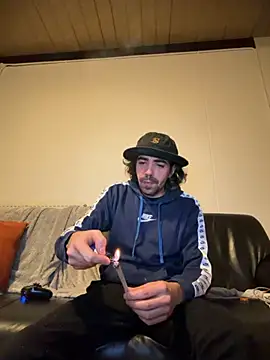 wolfwhite95 online show from 11.02.25