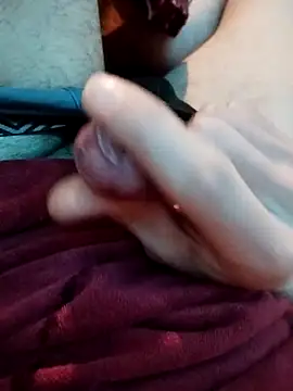 Snapshot of Maksim030 chatting on 12.19.24 Maksim030 online show from 12.19.24