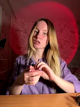 Snapshot of saint_cat25 chatting on 10.26.25 saint cat25 online show from 10.26.25