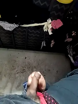 Snapshot of rayhot69 chatting on 02.20.25 rayhot69 online show from 02.20.25