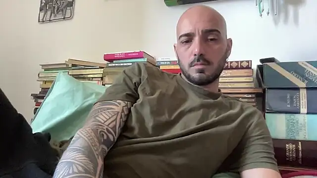 alessandromori91 online show from 04.11.26