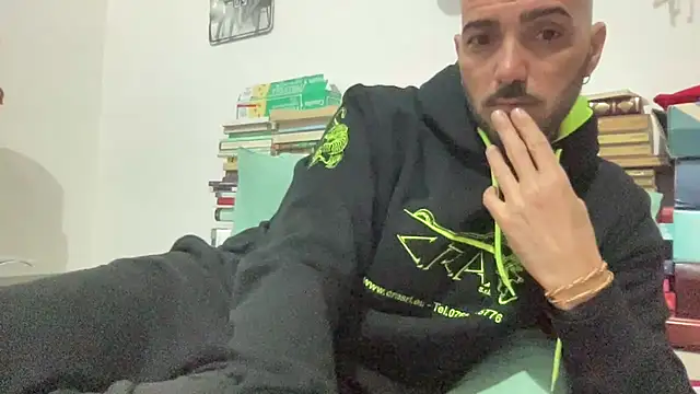 alessandromori91 online show from 05.10.26