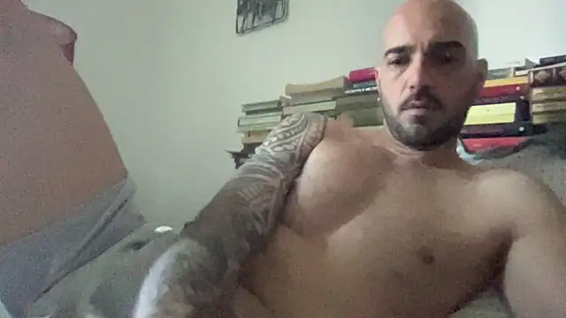 alessandromori91 online show from 05.26.26