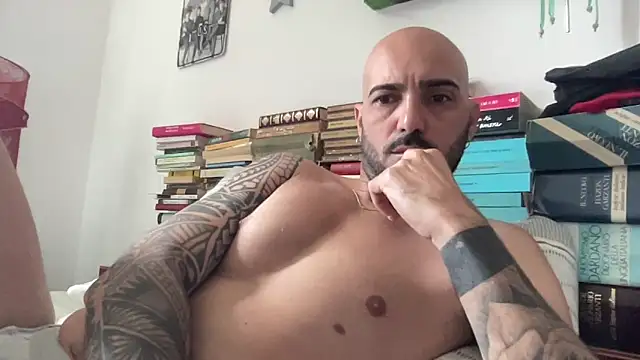 alessandromori91 online show from 06.05.26