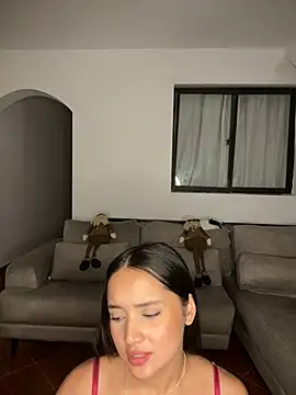 Snapshot of MollySanders___ chatting on 12.14.24 MollySanders    online show from 12.14.24