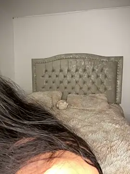 Snapshot of MollySanders___ chatting on 01.10.25 MollySanders    online show from 01.10.25