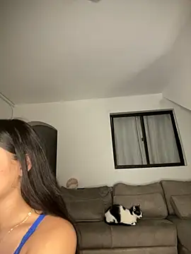 Snapshot of MollySanders___ chatting on 01.27.25 MollySanders    online show from 01.27.25