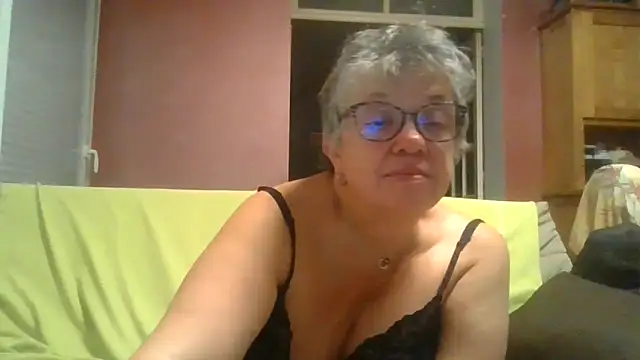 Vandeae44 online show from 11.07.25
