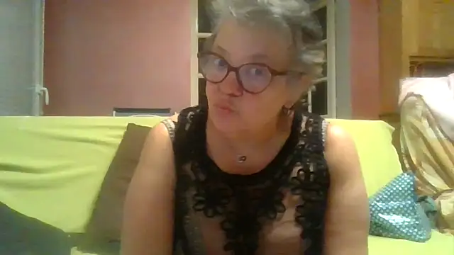 Vandeae44 online show from 04.30.26