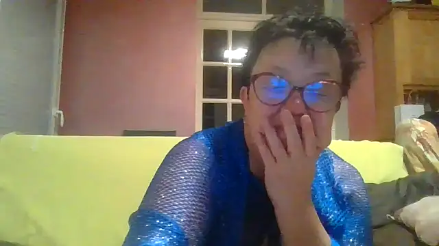 Vandeae44 online show from 05.04.26