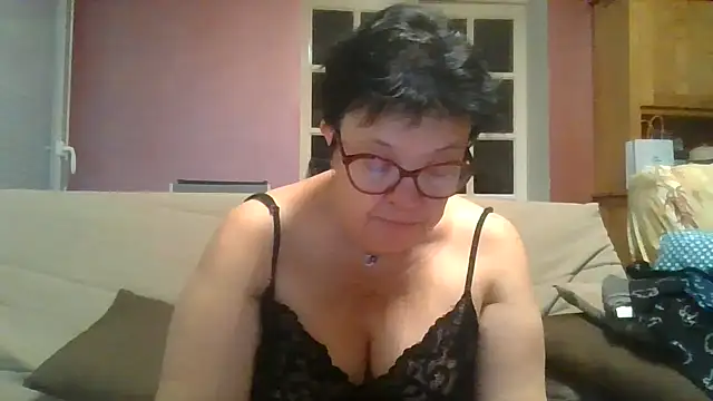 Vandeae44 online show from 05.12.26