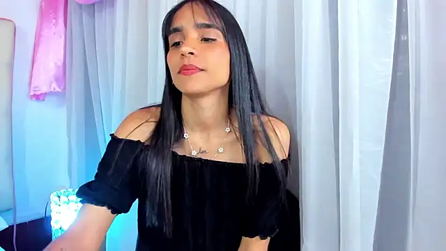 sophie pariss online show from 02.15.25