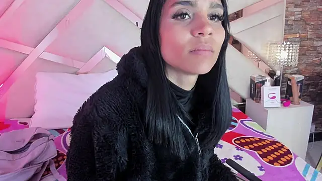 sophie pariss online show from 11.09.25