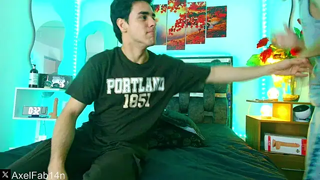 Snapshot of Alex_and_Fabian chatting on 02.08.25 Alex and Fabian online show from 02.08.25