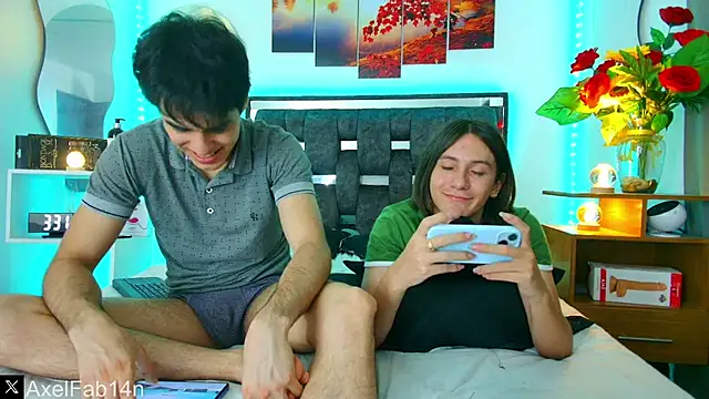 Snapshot of Alex_and_Fabian chatting on 02.23.25 Alex and Fabian online show from 02.23.25