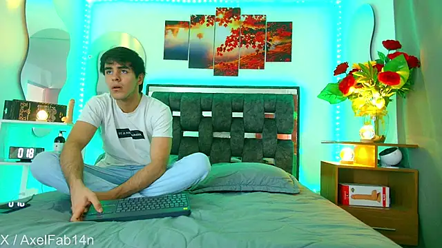 Snapshot of Alex_and_Fabian chatting on 03.08.25 Alex and Fabian online show from 03.08.25