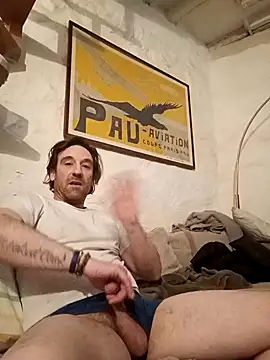 Crookedcook82xh online show from 03.29.26