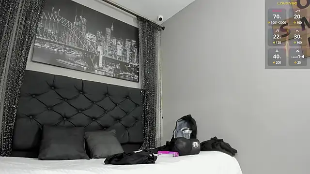 Snapshot of Hotkoljeixxx chatting on 01.17.25 Hotkoljeixxx online show from 01.17.25