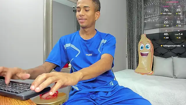 Snapshot of Hotkoljeixxx chatting on 02.28.25 Hotkoljeixxx online show from 02.28.25