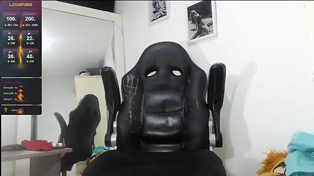 Snapshot of Hotkoljeixxx chatting on 03.23.25 Hotkoljeixxx online show from 03.23.25