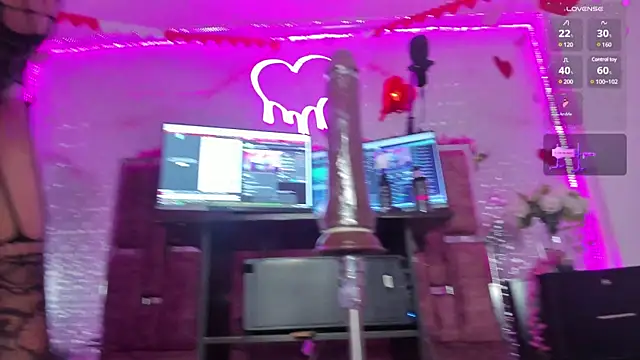 AlessiaDouce online show from 02.13.25