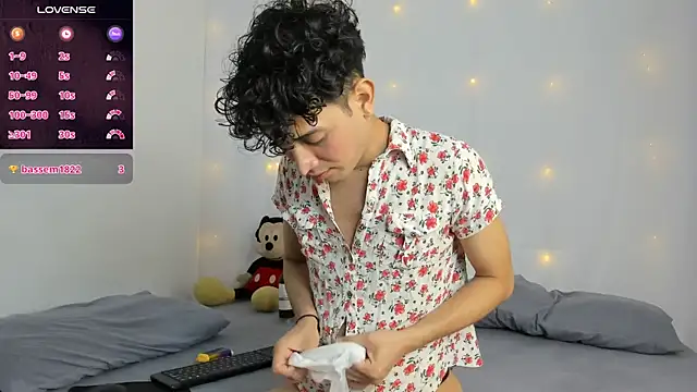 Benjamin Buster online show from 12.12.24