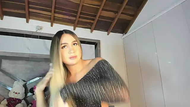 sahara sweet00 online show from 09.18.25