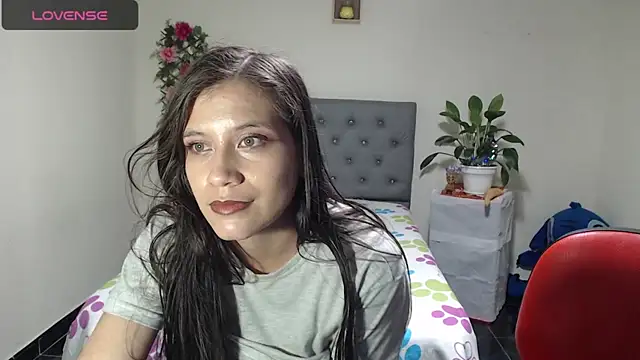 Snapshot of Yeliana_Will chatting on 03.12.25 Yeliana Will online show from 03.12.25